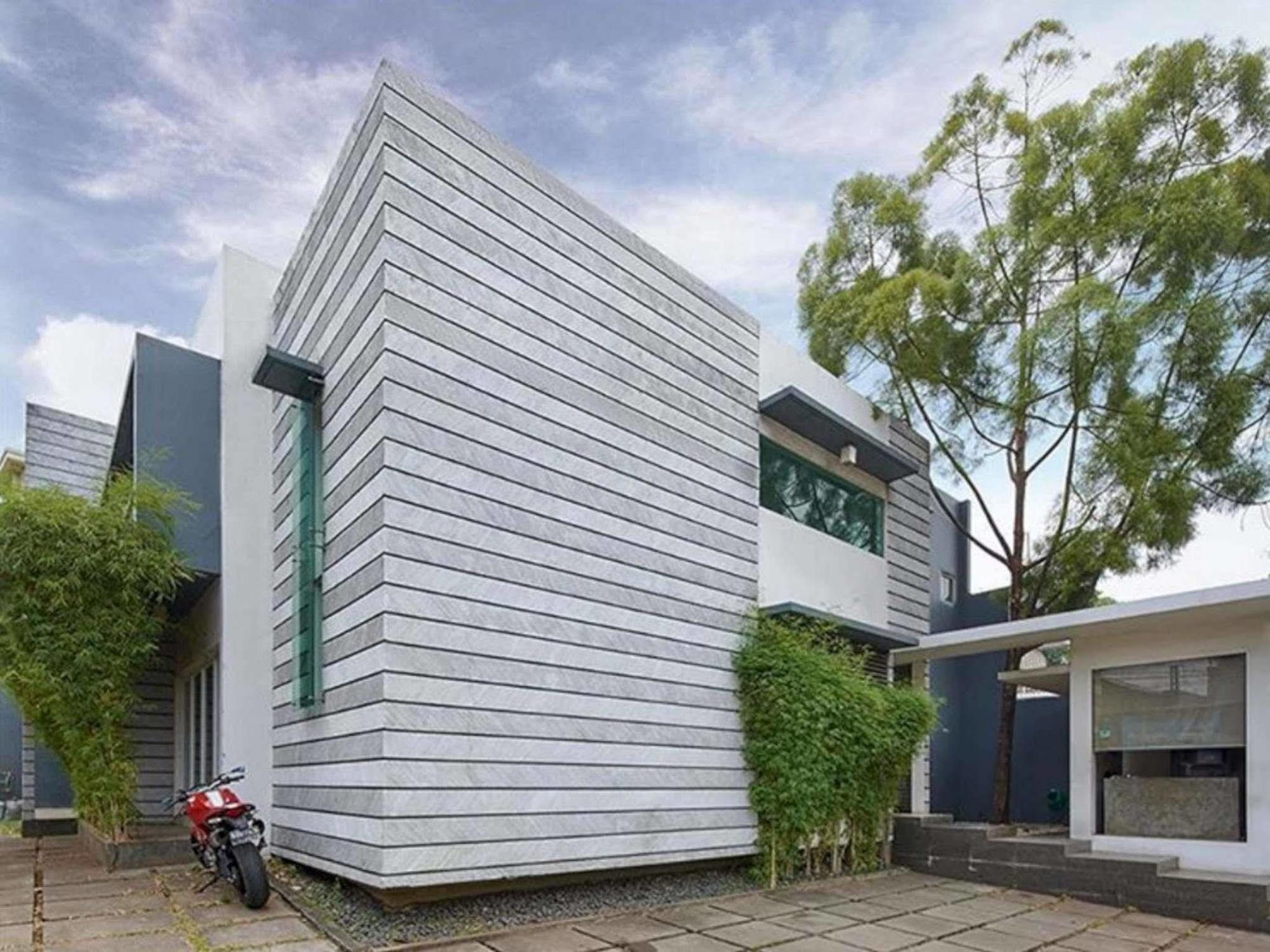 Flat06 Cipete Hotel Jakarta Buitenkant foto
